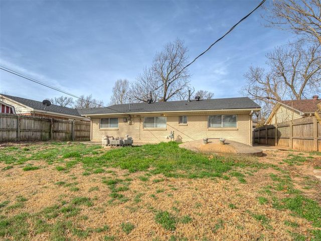 2900 N Moulton Drive, Oklahoma City, OK 73127