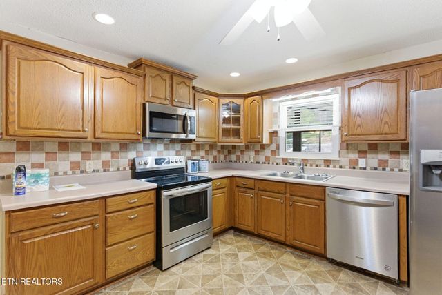 3118 Ellistown Rd, Knoxville, TN 37924