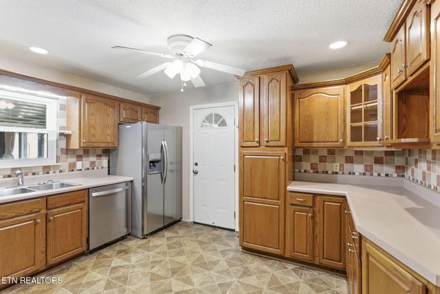 3118 Ellistown Rd, Knoxville, TN 37924