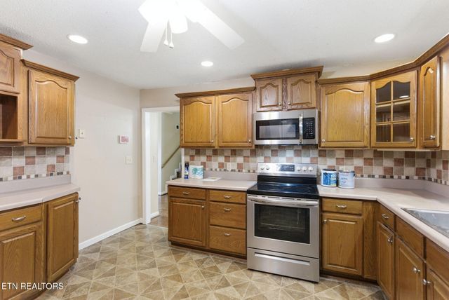 3118 Ellistown Rd, Knoxville, TN 37924