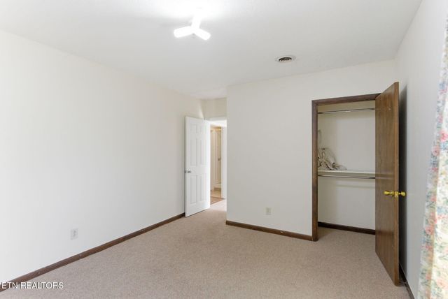 3118 Ellistown Rd, Knoxville, TN 37924