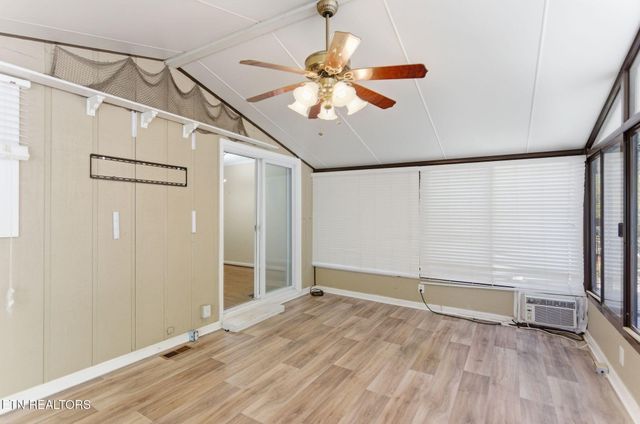 3118 Ellistown Rd, Knoxville, TN 37924