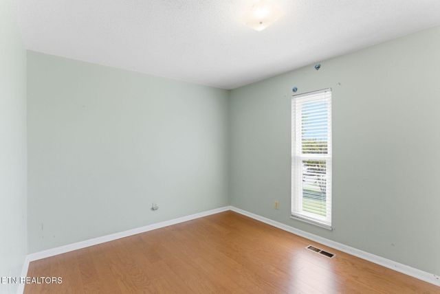 3118 Ellistown Rd, Knoxville, TN 37924