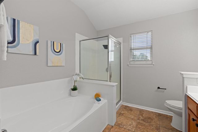 120 Meadowside DR, Hutto, TX 78634