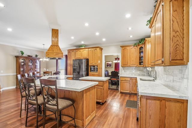 1637 Cairo Rd, Gallatin, TN 37066