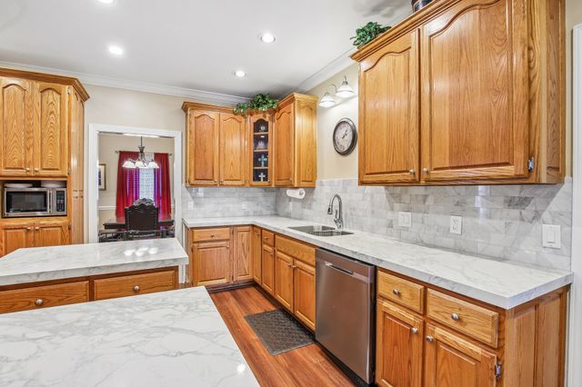 1637 Cairo Rd, Gallatin, TN 37066