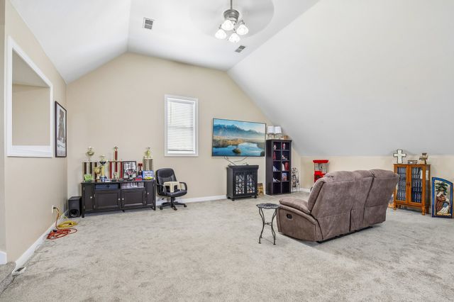 1637 Cairo Rd, Gallatin, TN 37066