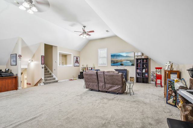 1637 Cairo Rd, Gallatin, TN 37066