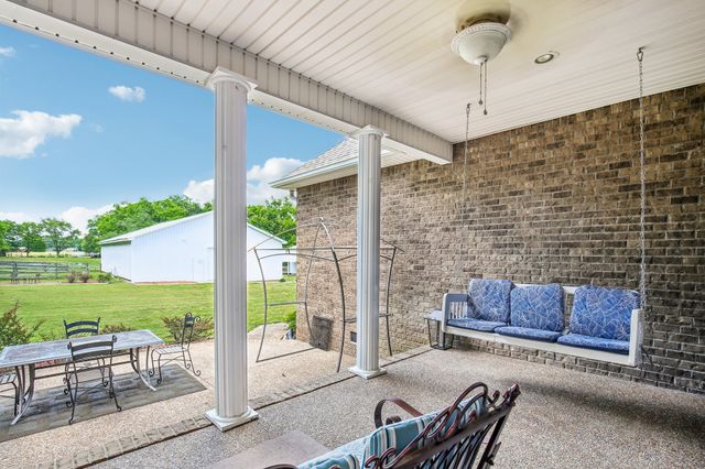 1637 Cairo Rd, Gallatin, TN 37066