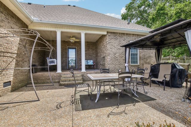 1637 Cairo Rd, Gallatin, TN 37066