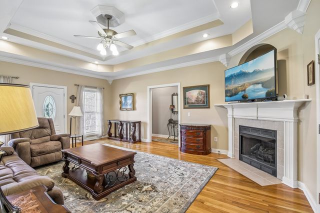 1637 Cairo Rd, Gallatin, TN 37066