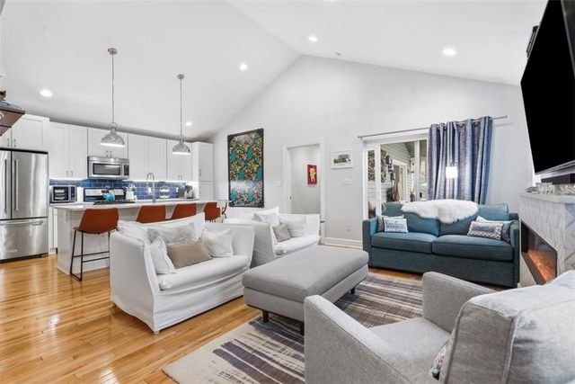 1636 Trinity St, Stanton Heights, PA 15206