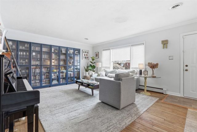 1636 Trinity St, Stanton Heights, PA 15206