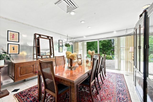 341 SPRAGUE RD, Penn Valley, PA 19072
