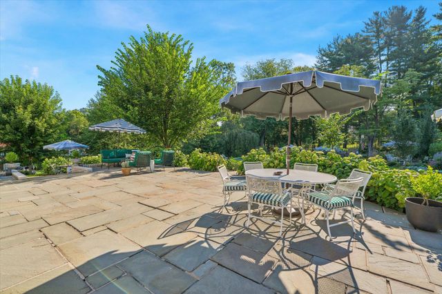 341 SPRAGUE RD, Penn Valley, PA 19072