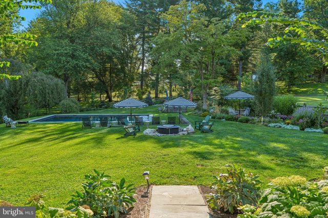 341 SPRAGUE RD, Penn Valley, PA 19072