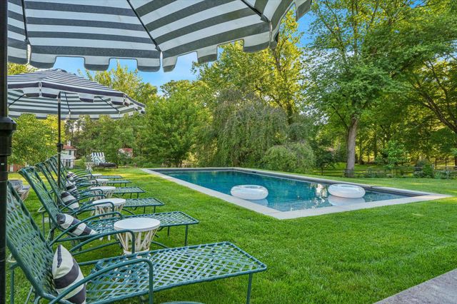 341 SPRAGUE RD, Penn Valley, PA 19072