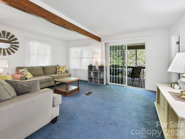 623 School Road, Asheville, NC 28803