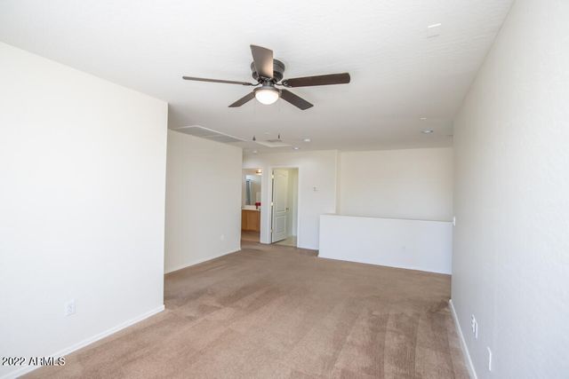 1831 W DESERT SEASONS Drive, San Tan Valley, AZ 85144