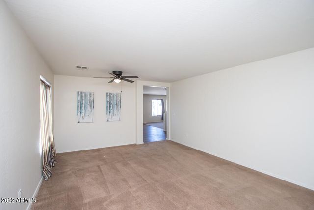 1831 W DESERT SEASONS Drive, San Tan Valley, AZ 85144