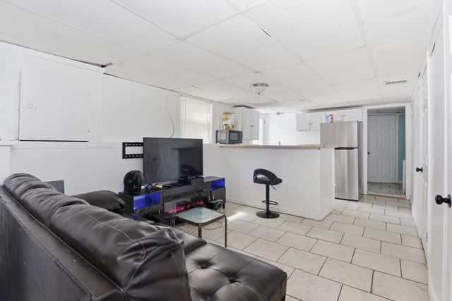 54 Michael Dr, Brockton, MA 02301