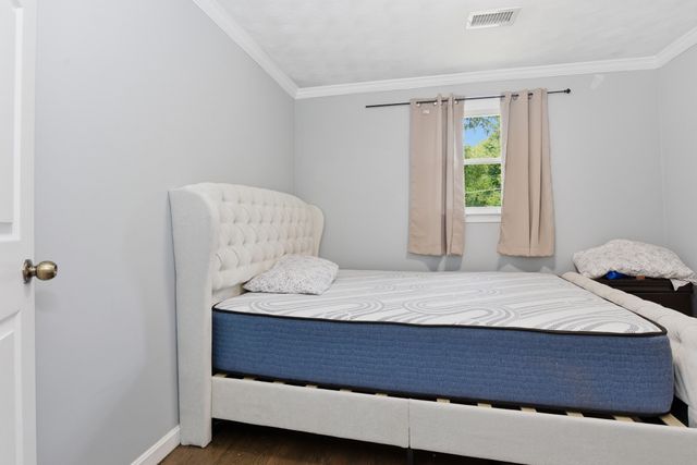 54 Michael Dr, Brockton, MA 02301