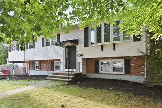 54 Michael Dr, Brockton, MA 02301