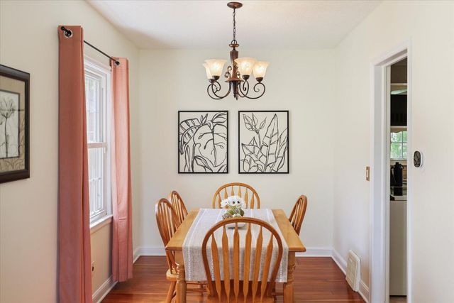 3805 Zenith Avenue N, Robbinsdale, MN 55422