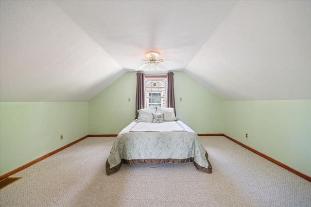 3805 Zenith Avenue N, Robbinsdale, MN 55422