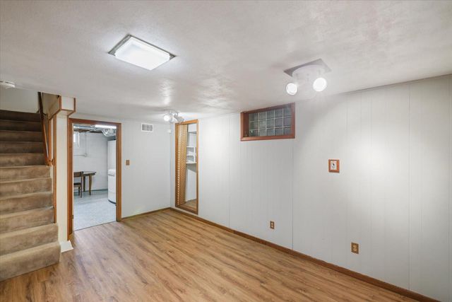 3805 Zenith Avenue N, Robbinsdale, MN 55422