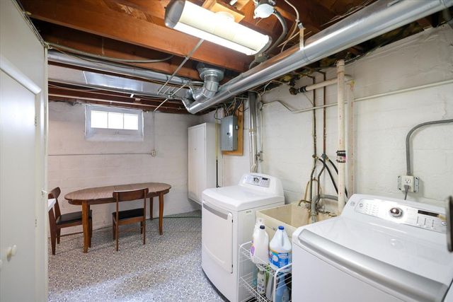3805 Zenith Avenue N, Robbinsdale, MN 55422