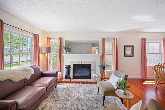 3805 Zenith Avenue N, Robbinsdale, MN 55422