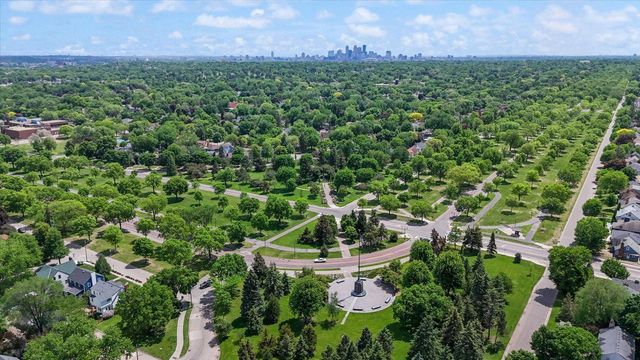 3805 Zenith Avenue N, Robbinsdale, MN 55422