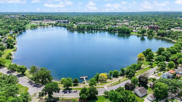 3805 Zenith Avenue N, Robbinsdale, MN 55422