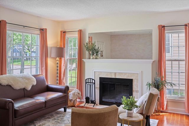 3805 Zenith Avenue N, Robbinsdale, MN 55422