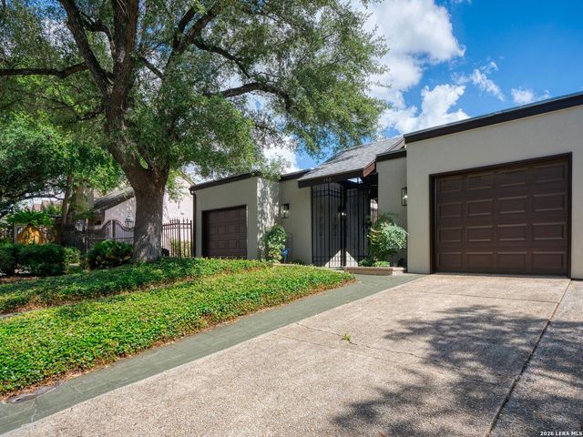 146 Lorenz Rd, San Antonio, TX 78209