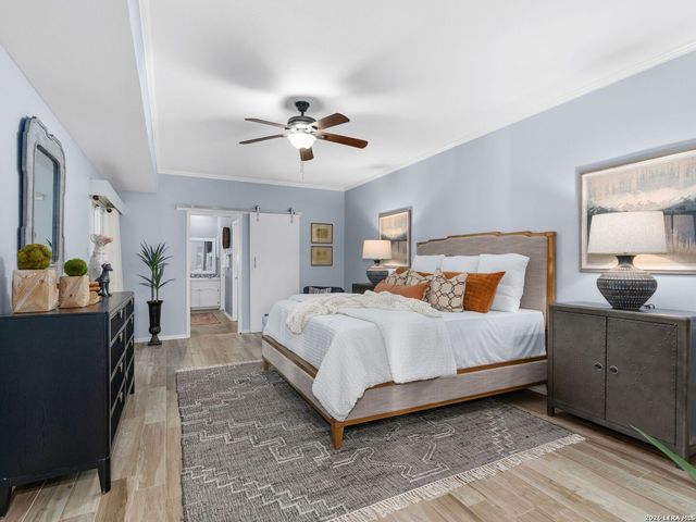 146 Lorenz Rd, San Antonio, TX 78209