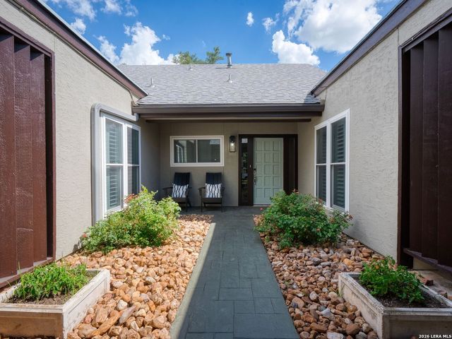 146 Lorenz Rd, San Antonio, TX 78209