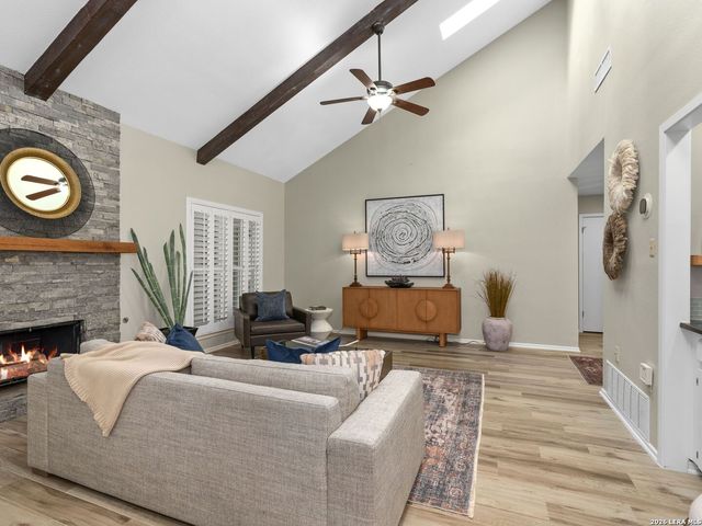 146 Lorenz Rd, San Antonio, TX 78209