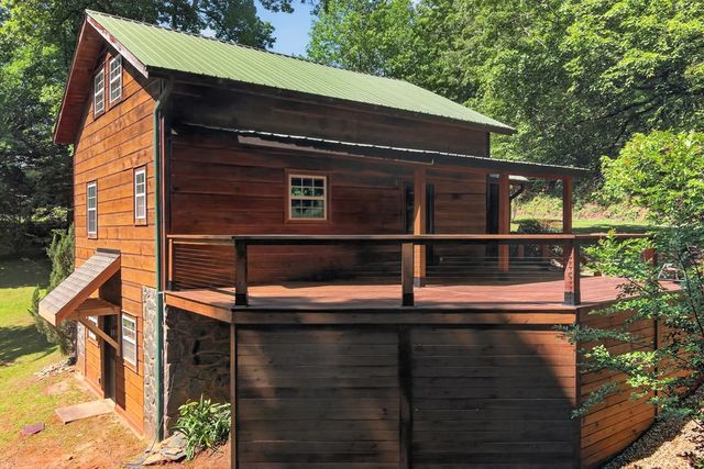 665 Shady Lane, Mineral Bluff, GA 30559
