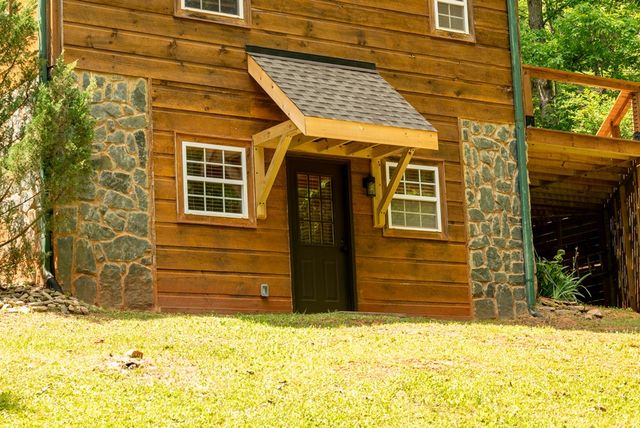 665 Shady Lane, Mineral Bluff, GA 30559