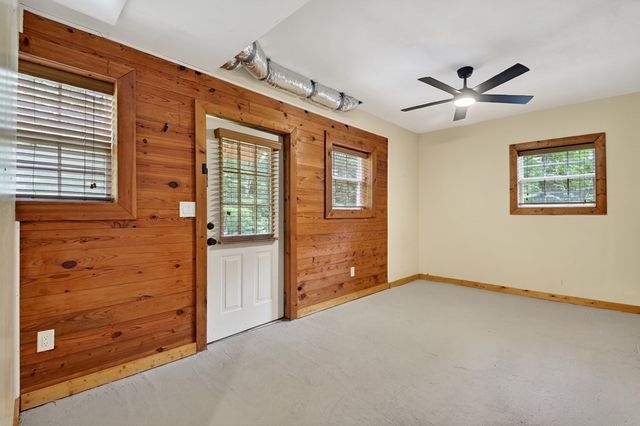 665 Shady Lane, Mineral Bluff, GA 30559