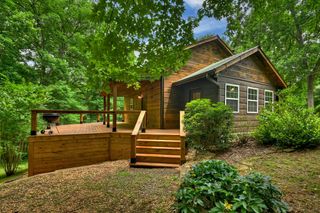 665 Shady Lane, Mineral Bluff, GA 30559