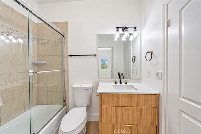 1088 S Marengo 8, Pasadena, CA 91106
