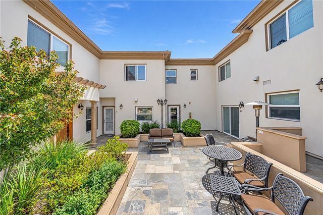 1088 S Marengo 8, Pasadena, CA 91106