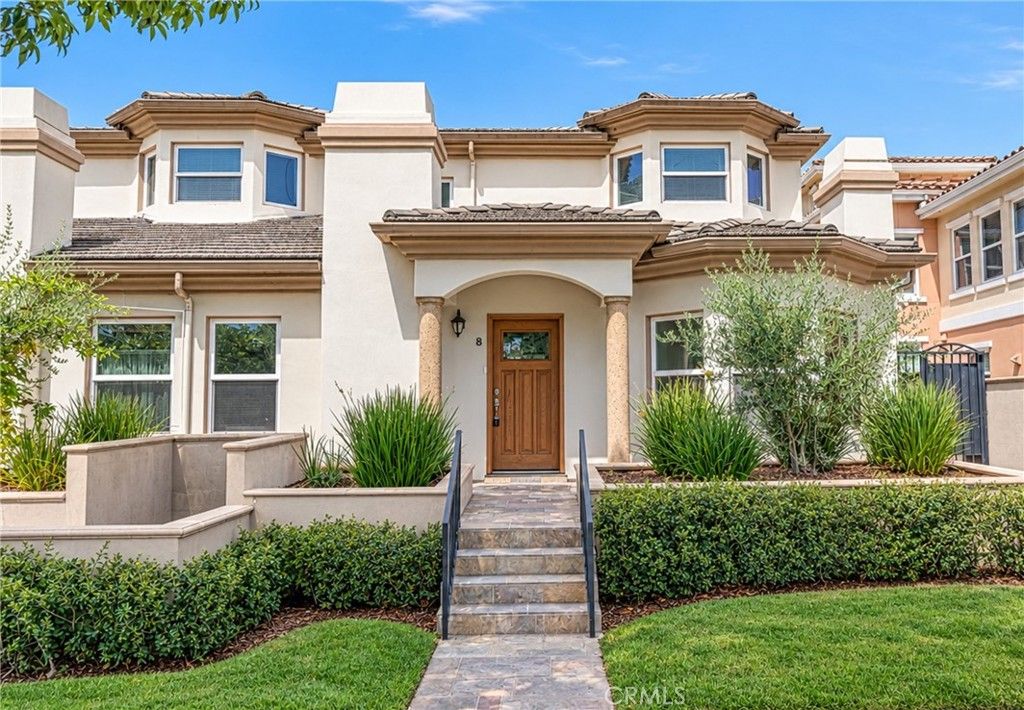 1088 S Marengo 8, Pasadena, CA 91106