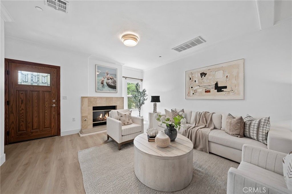 1088 S Marengo 8, Pasadena, CA 91106 — photo 4
