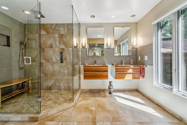 9041 E Jewell Circle, Denver, CO 80231