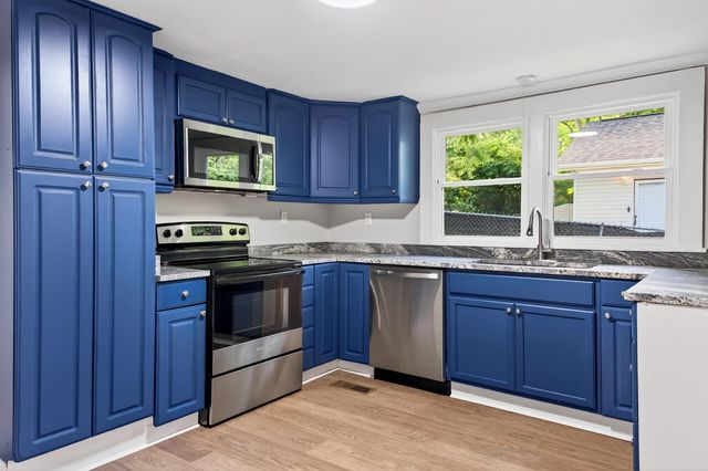 241 E Circle, Rossville, GA 30741