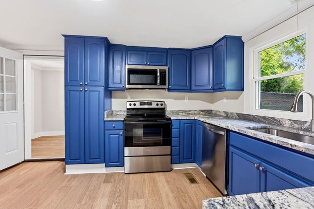 241 E Circle, Rossville, GA 30741